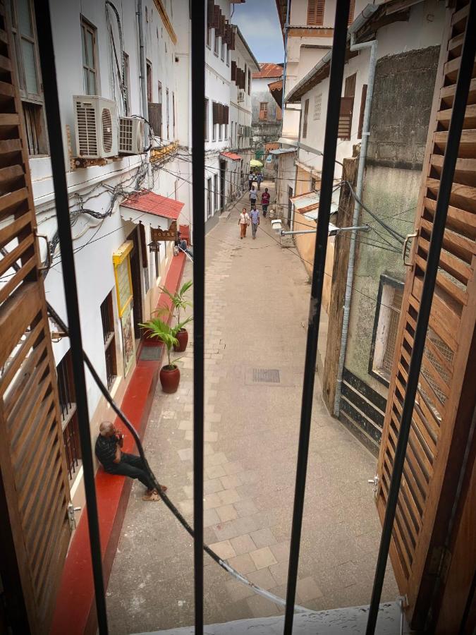 Stone Town House Hostel Zanzibar Exterior photo