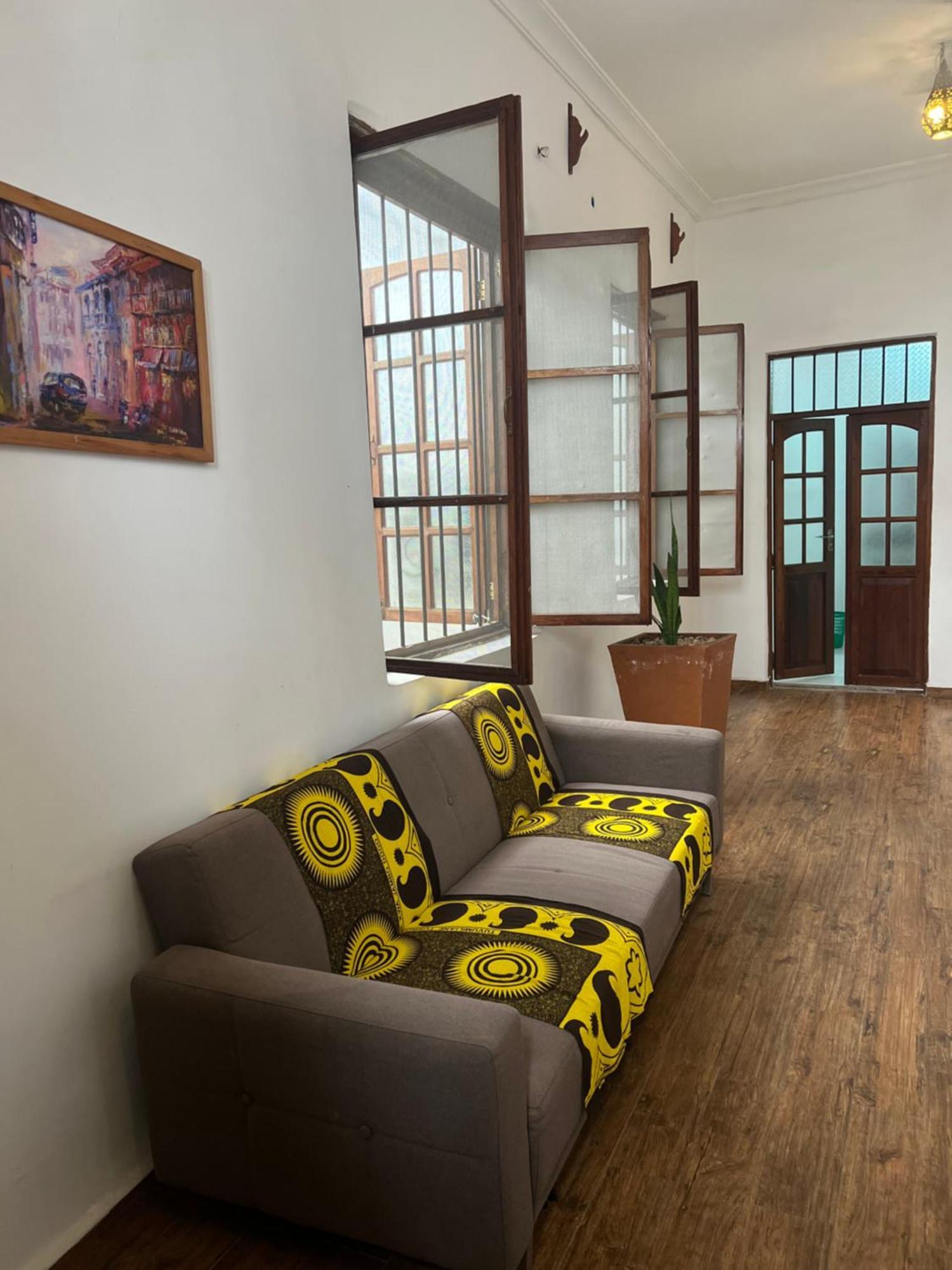 Stone Town House Hostel Zanzibar Exterior photo